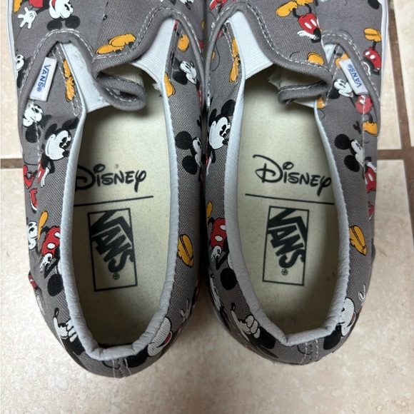 Vans Off The Wall Unisex X Disney Mickey Mouse  Classic Slip-On Shoes size 12 - Picture 4 of 6